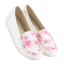 Tullo Mocasines Blancos Con Flores 1 Tullo Mocasines Blancos Con Flores 1