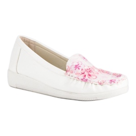 Tullo Mocasines Blancos Con Flores 2 Tullo Mocasines Blancos Con Flores 2