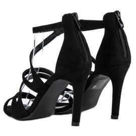 Sandalias de gamuza en un tacón alto negro 4