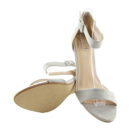 Sandalias de tacón bajo gris BL0763 4