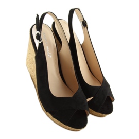 Sandalias negras con cuña de corcho 6421 negro 1