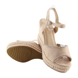 Sandalias cuña beige U-6272 beige 1