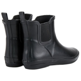 Kylie Chanclos negros 1