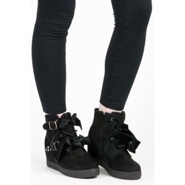 Zapatillas deportivas con lazos negro 6