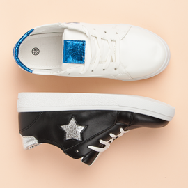 Deportivas atadas con estrella negro 8
