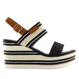 Sandalias negras con tacón cuña D-37 negro 5