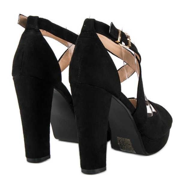 Sandalias en un poste alto negro 1 Sandalias en un poste alto negro 1