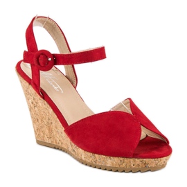 Sandalias en un tacón de cuña de corcho rojo 2