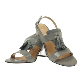 Sagan 53224 sandalias grises con flecos 3