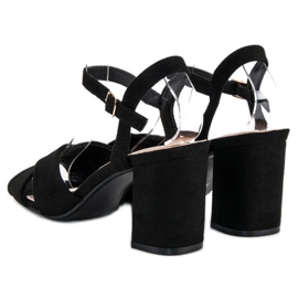 Sandalias cómodas en un puesto negro 4