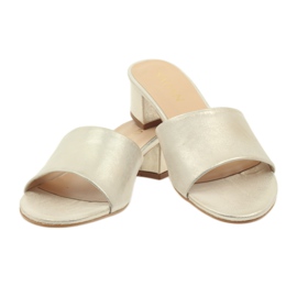 Babuchas doradas Sagan 2554 dorado 5