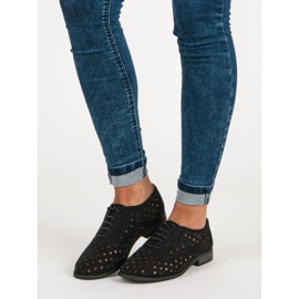 Corina Zapatos calados con ribete. negro 5