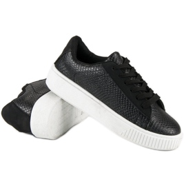 Zapatillas negras con estampado de serpiente negro 1