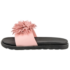Zapatillas con pompón rosado 2