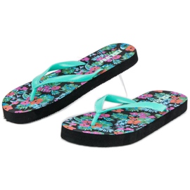 Chanclas de moda verde 2