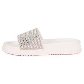 Babuchas blancas con cristales blanco 1