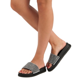 Babuchas negras con cristales negro 2