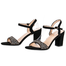 Elegantes sandalias de tacón negro 4