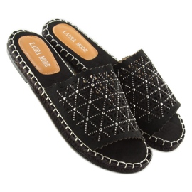 Babuchas negras caladas J101 Black negro 2