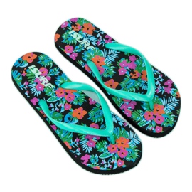 Chanclas de moda verde 4