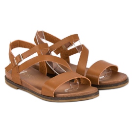 Cómodas sandalias planas marrón multicolor 5