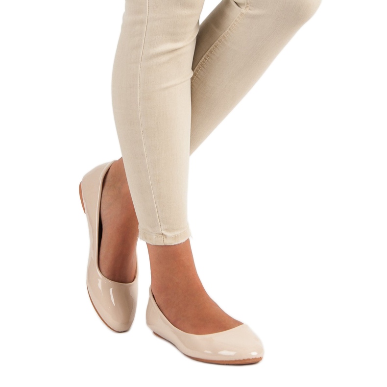 Diamantique Bailarinas lacadas marrón 1