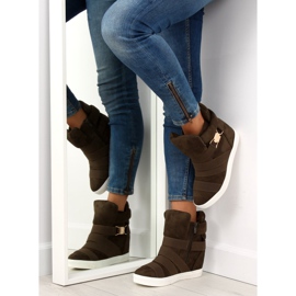 Deportivas con tiras de goma F-215 Verde Oliva 7