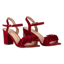 Top Shoes Sandalias rojas en un post rojo 6