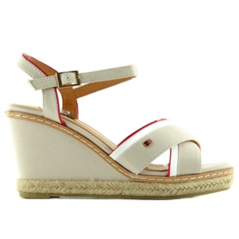 Sandalias cuña Tomy 1234 beige 2