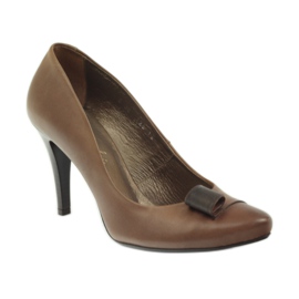 Zapatos de salón Kaniowski 125 de piel marrón 2