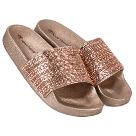 Zapatillas rosas elegantes 1