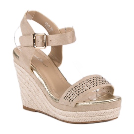 Sweet Shoes Alpargatas cuña beige 5