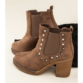 Seastar Botas con tachuelas marrón 5