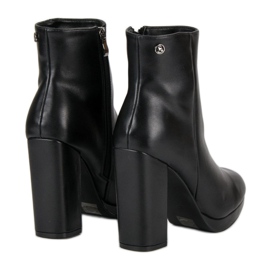 Small Swan Botas clásicas en el poste negro 7