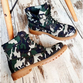 Nio Nio cazadores de moros verde 1 Nio Nio cazadores de moros verde 1