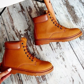 Tramperos de camellos marrón 1 Tramperos de camellos marrón 1