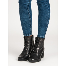 Cómodos tacones vinceza negro 1