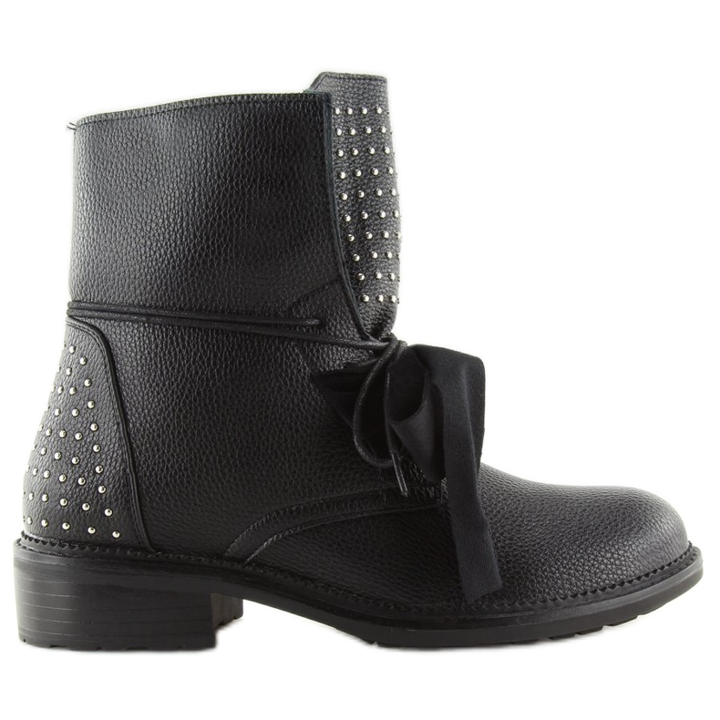 Trabajadores con un lazo negro de terciopelo negro. 1