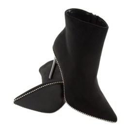 Botas negras ZY153 negras en un alfiler negro 3