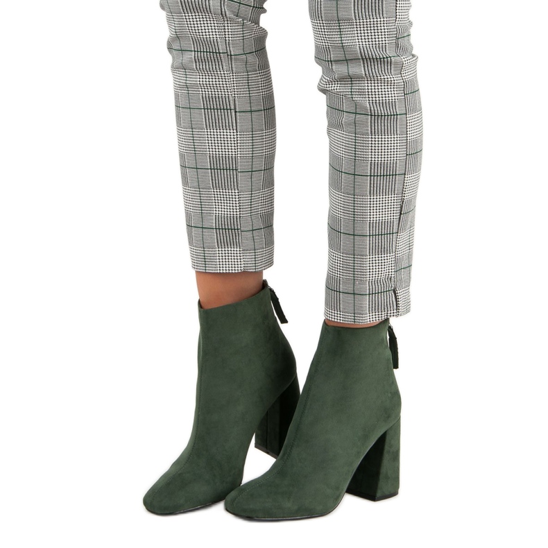 Corina Botas de gamuza elegantes verde 1 Corina Botas de gamuza elegantes verde 1