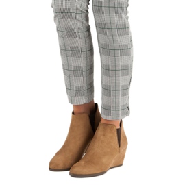 Corina Botas cuña camel marrón 6