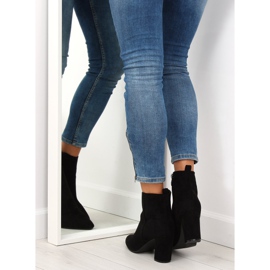 Botas con tacón estable negro YQ203P 2