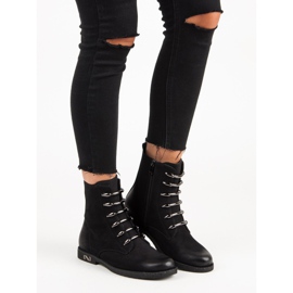 Botas vinceza negras con estilo negro 2