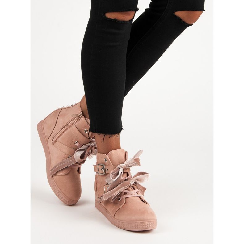Super Me Deportivas rosas con lazos 1