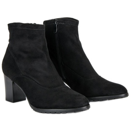 Botines de gamuza en una barra negro 1