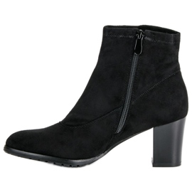 Botines de gamuza en una barra negro 3