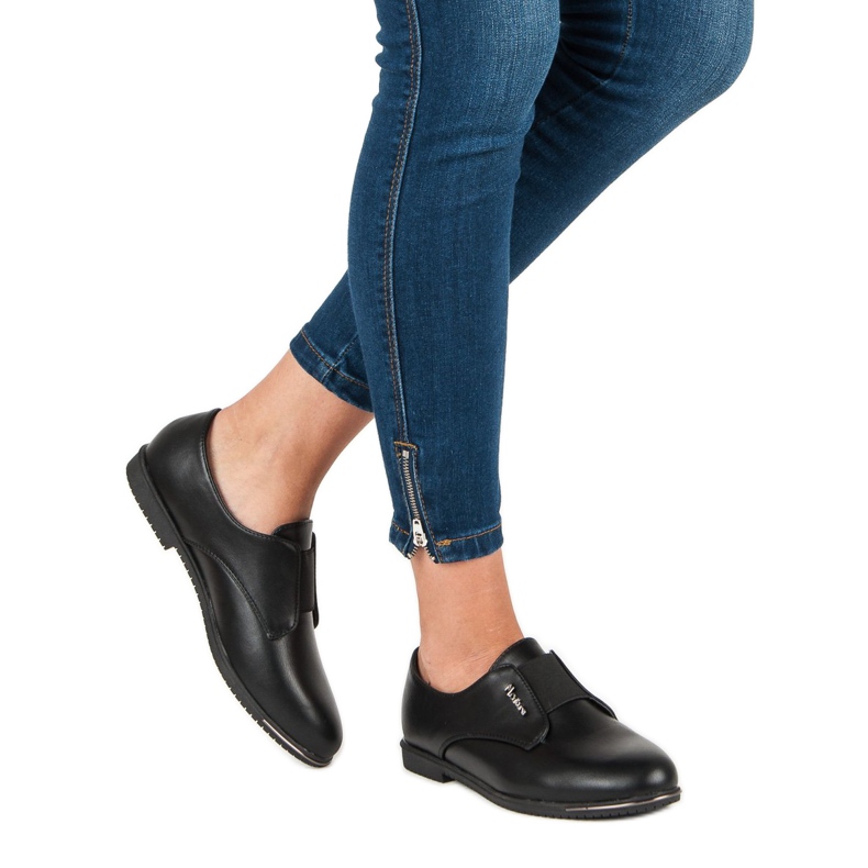 Miss Laura Zapatos negros sin cordones 2