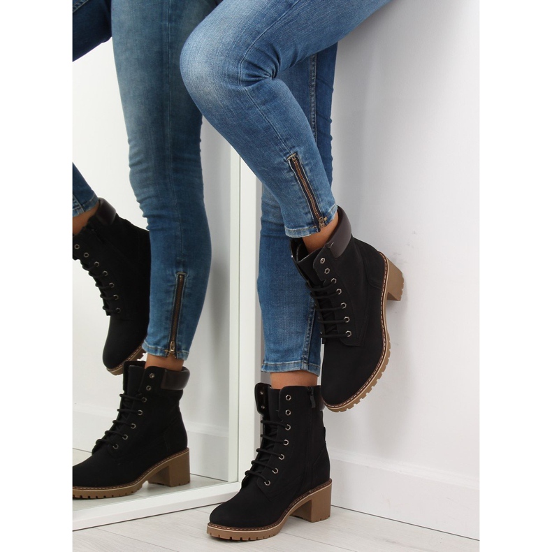 Botas de madera con tacón negro 7-9028 2