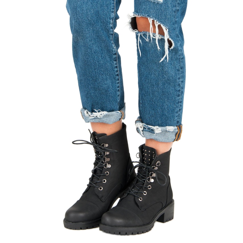 Trabajadores de VINCEZA negros con estilo 1