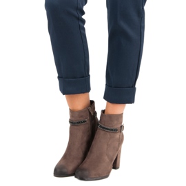 Botas de ante de tacón alto de VINCEZA marrón 5